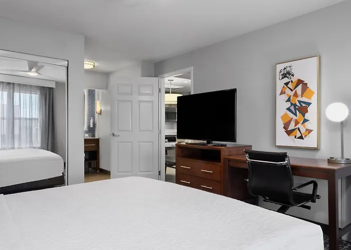 Homewood Suites Columbus - Airport