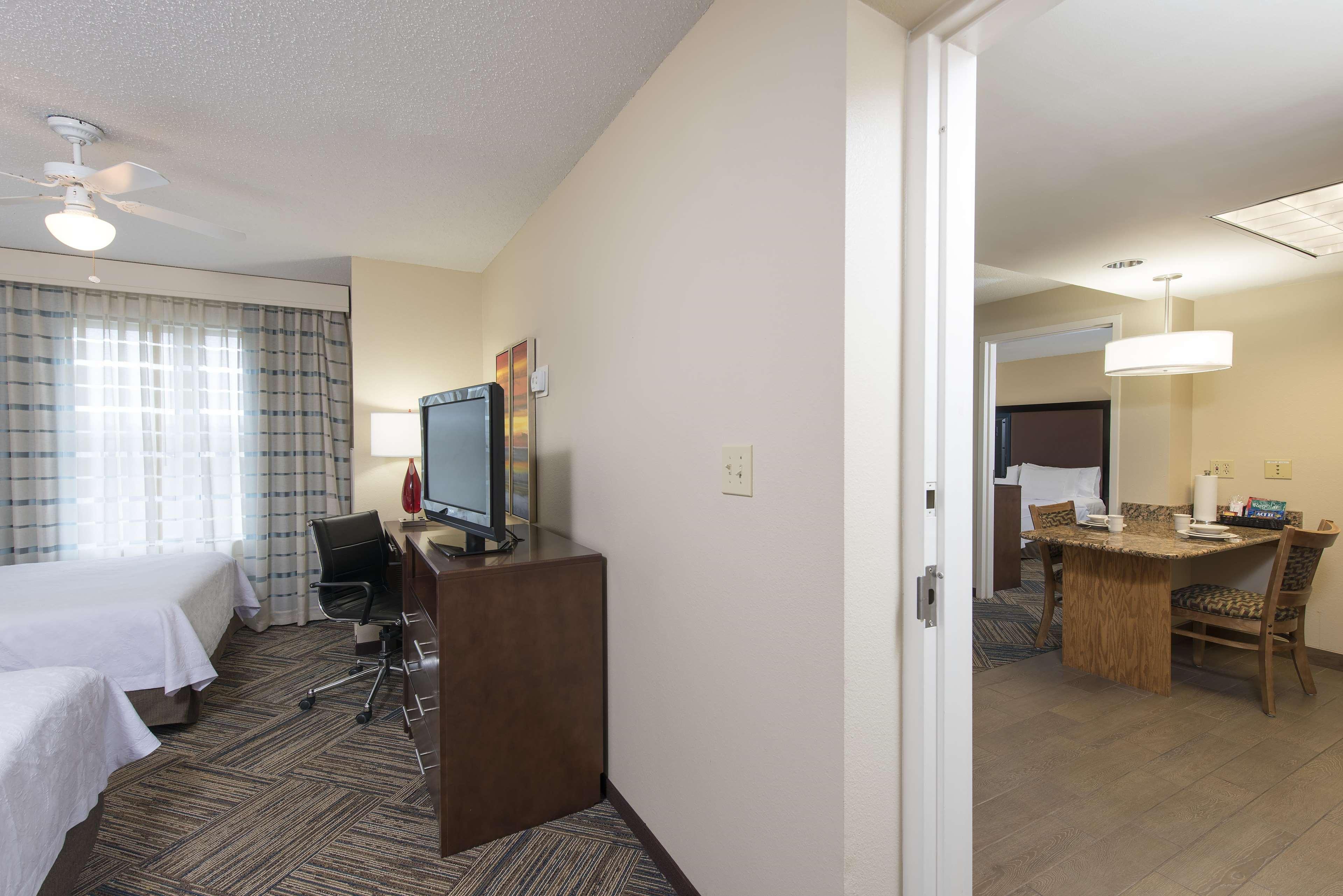 Hotel Homewood - Airport Columbus