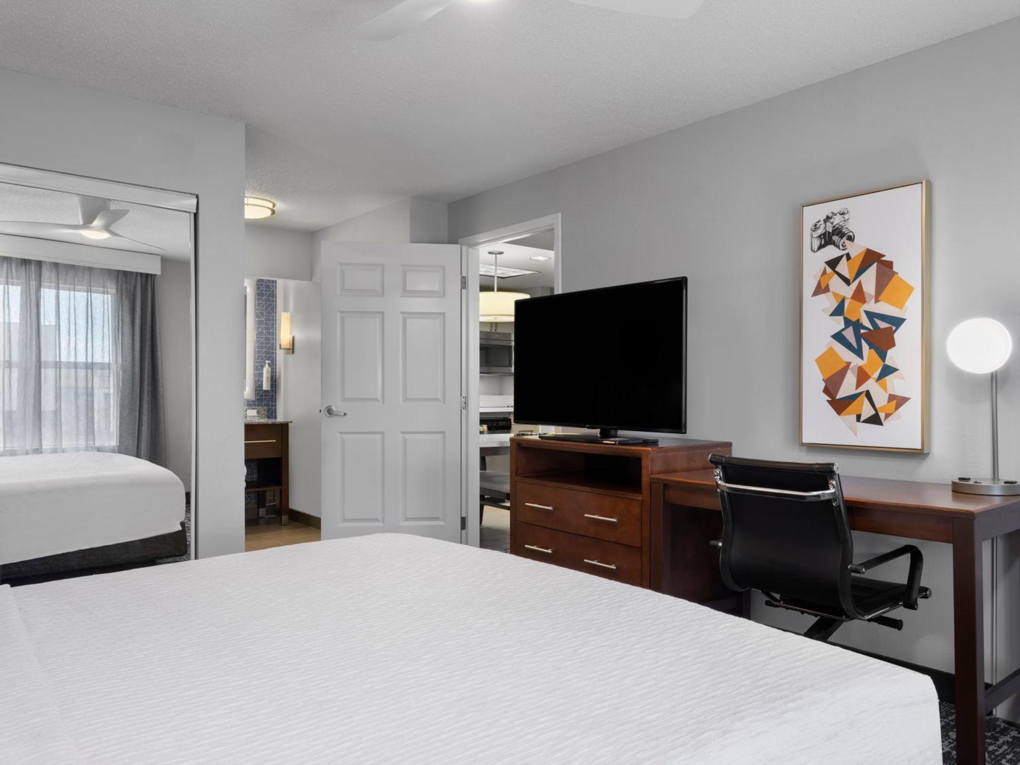 Hotel Homewood - Airport Columbus